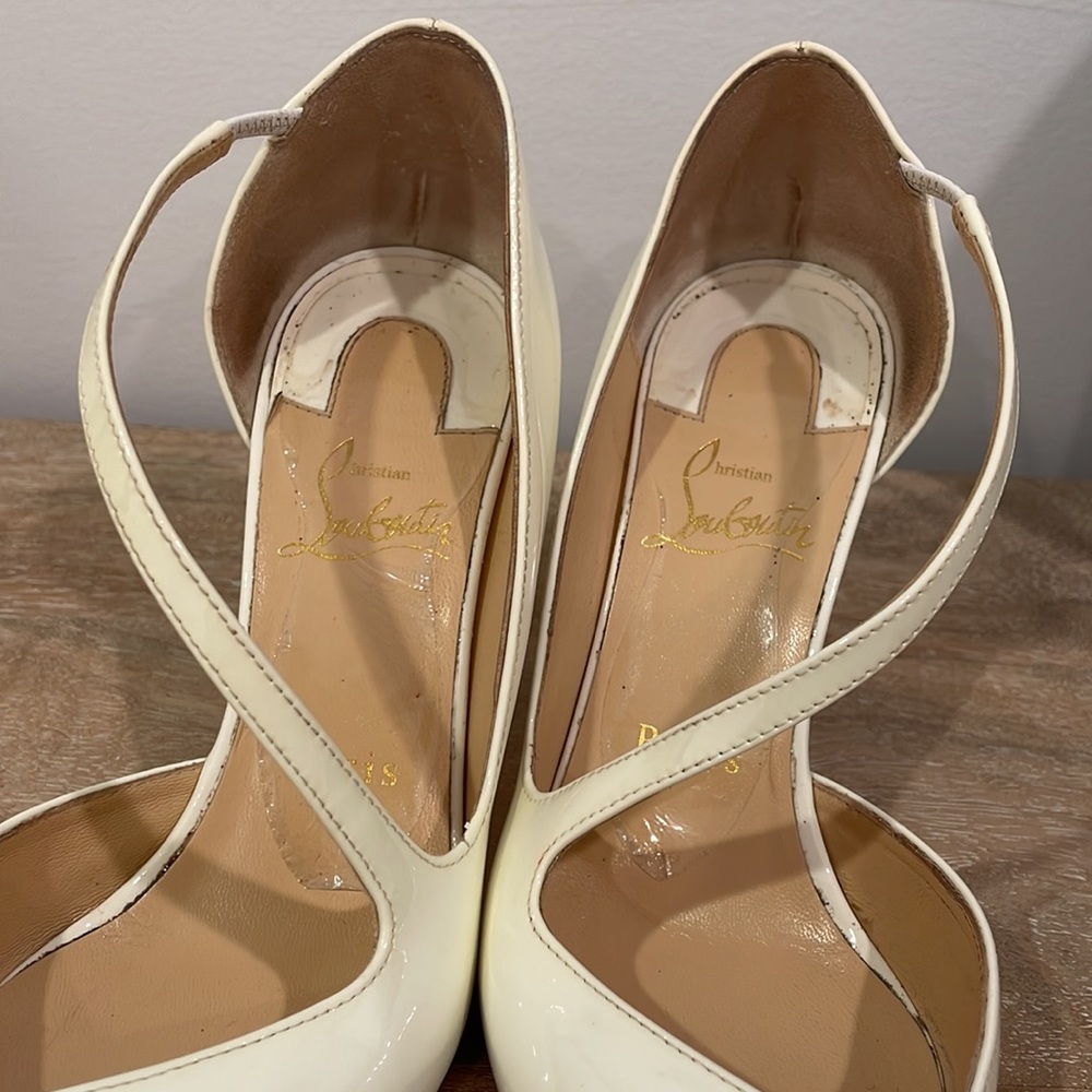 Christian Louboutin - white pumps - size 37 used once - Picture 12 of 13